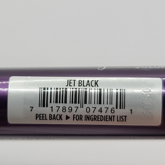 Ulta Beauty Bold Ambition Volumizing & Conditioning Mascara in Jet Black - Picture 5 of 6